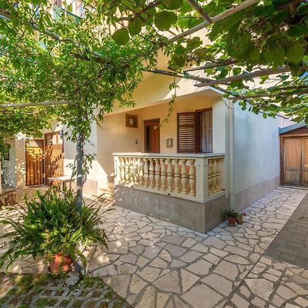 Stunning Apartment In Zadar With Wifi Exterior photo